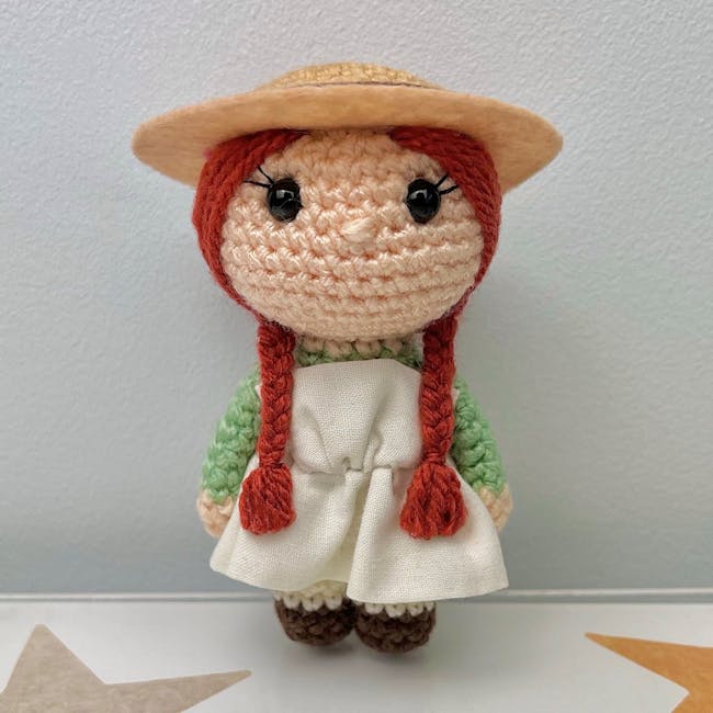 Anne crochet figure