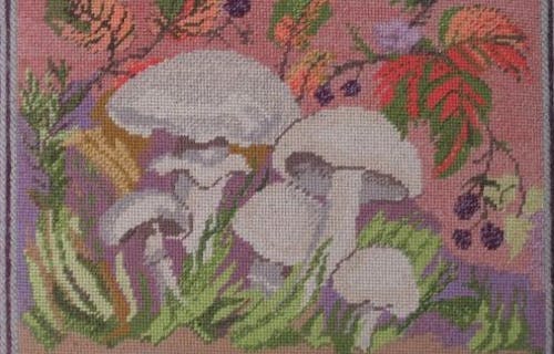 Embroidered kneeler with mushroom design